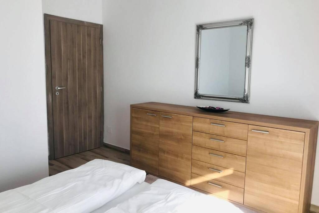 Bonte Residence Str Daliei Nr 3 Giroc 외부 사진